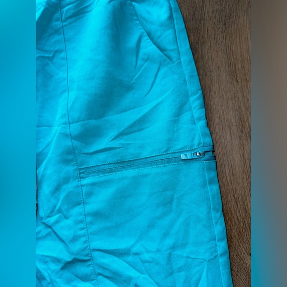 FABLETICS Scrub Bottoms size M - Picture 5 of 6